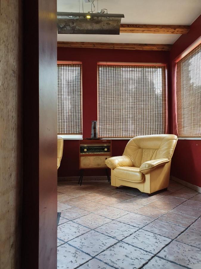 Hotel Otra Elpa à Valka Extérieur photo