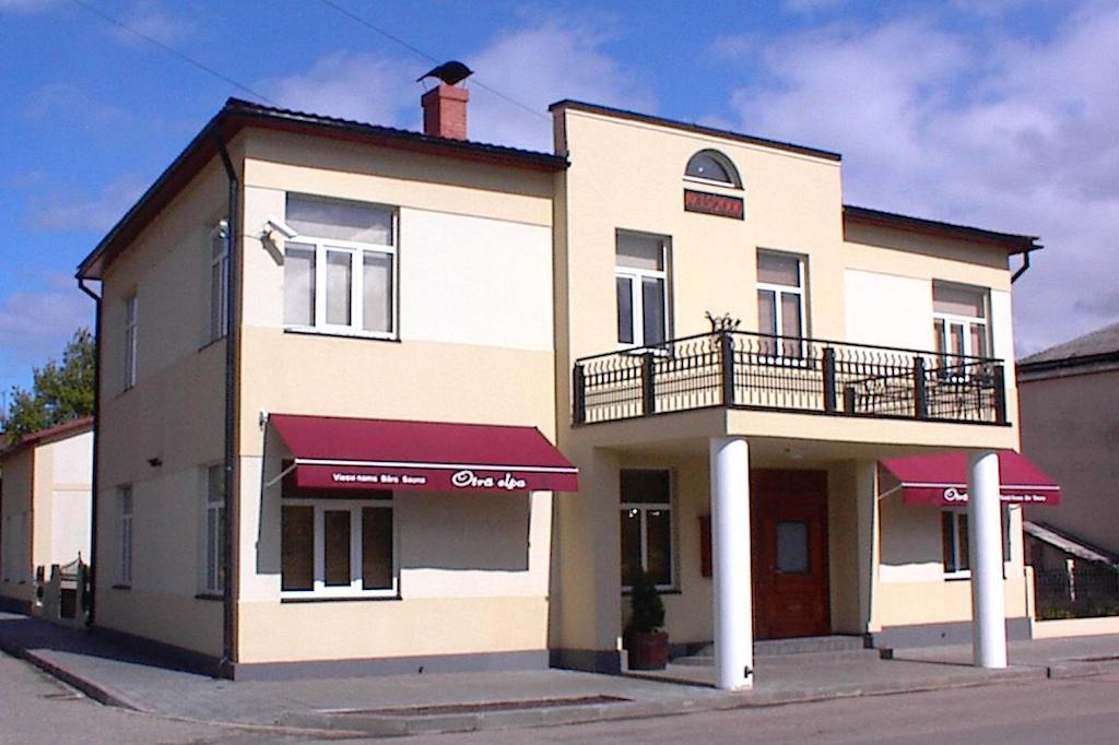 Hotel Otra Elpa à Valka Extérieur photo