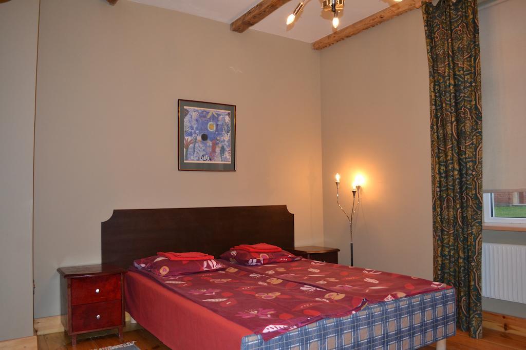 Hotel Otra Elpa à Valka Chambre photo